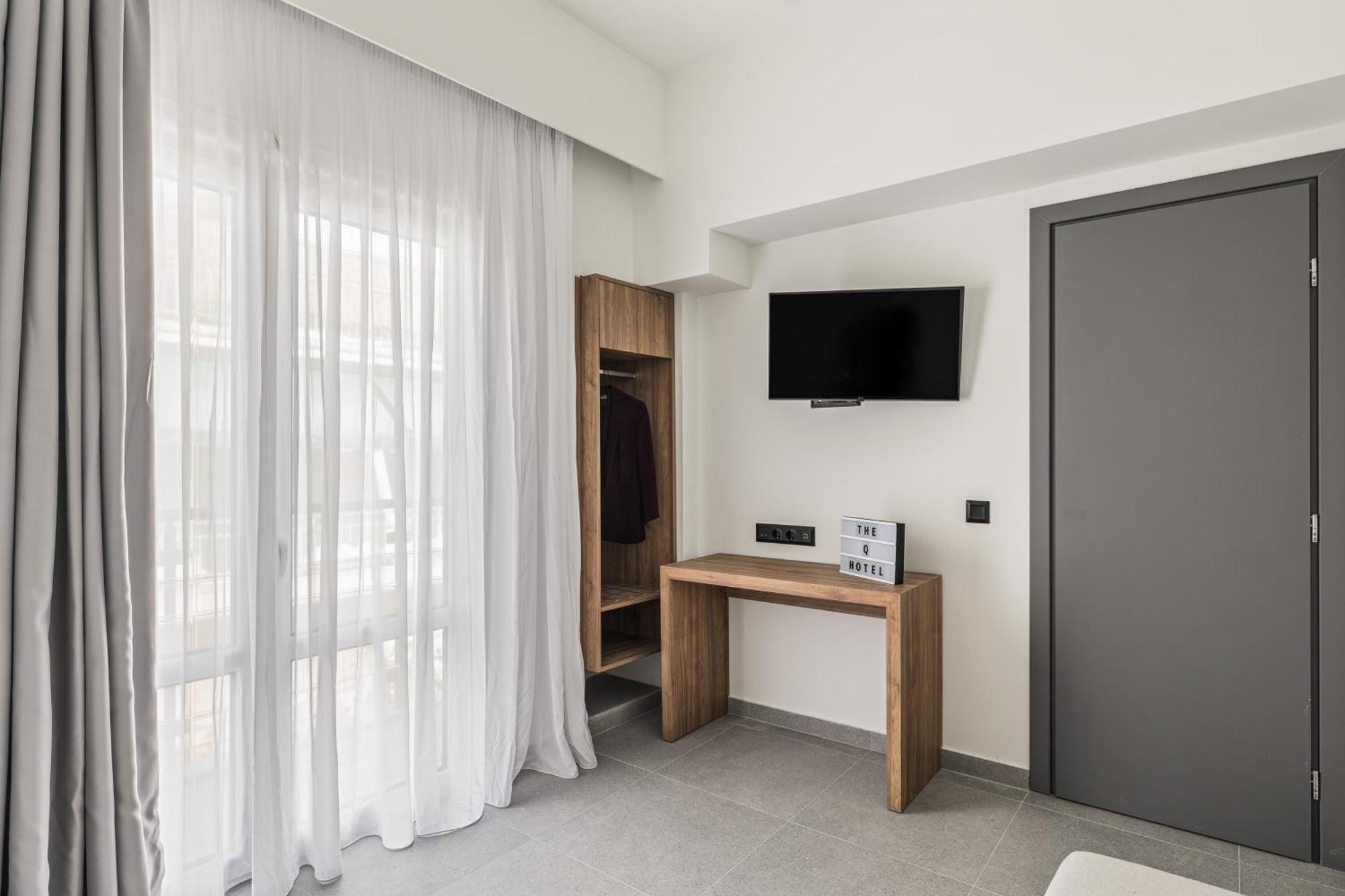 Hotel The Q